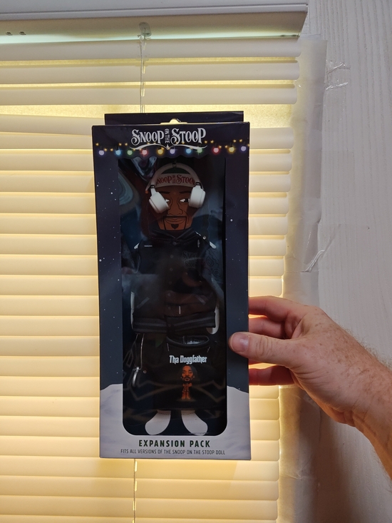 Snoop Dogg Other - Snoop and Snoop 'Tha Doggfather' Expansion Pack - Black with White Headphones
